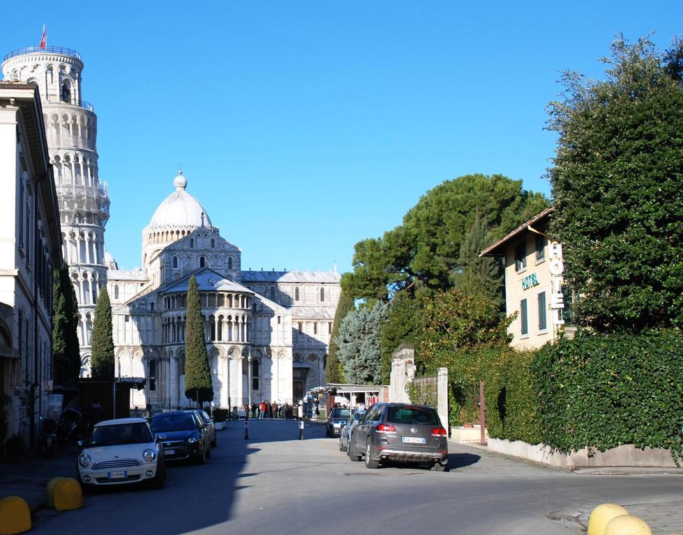 Hotel Ariston Piza Zewnętrze zdjęcie